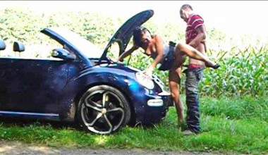 PORNO AUTOPANNE