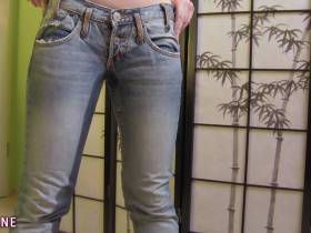 Eingepisst New Jeans