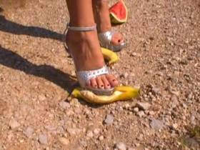 Vorschaubild vom Privatporno mit dem Titel "CRUSHING" von Andrea18