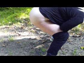 Pissing on the dirt road