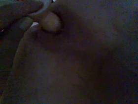 Vorschaubild vom Privatporno mit dem Titel "Abwichsen mit Dildo im Arsch" von udo2005