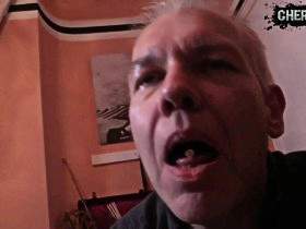 Vorschaubild vom Privatporno mit dem Titel "Kippenfresser - Perversion für Geizkragen" von CherieNoir