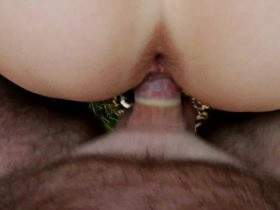 Vorschaubild vom Privatporno mit dem Titel "Meine doggy gefickte Ehefotze POV" von KissiKissi