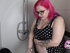 Extreme piss ********! The loser slurps pee from the glass