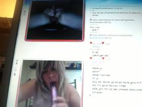 Vorschaubild vom Privatporno mit dem Titel "Privates webcamwichsen" von Deine-Chefin