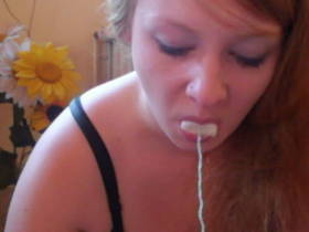 Vorschaubild vom Privatporno mit dem Titel "Voll gepisste tampons" von sexyvenushuegel