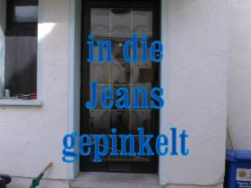 in die Jeans gepinkelt