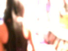 Vorschaubild vom Privatporno mit dem Titel "Großen Dildo gekauft und Verkäufer vorgeführt!" von Yamila20