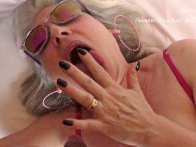 Vorschaubild vom Privatporno mit dem Titel "Seinen Schwanz geil abwichsen" von Hotvaleria