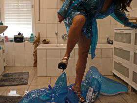 Vorschaubild vom Privatporno mit dem Titel "Ein neues Spielzeug" von nylon_schlampe