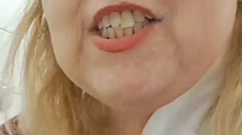 pinkeln im Krankenhaus (Hochformat)