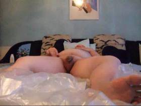 Shower games with user