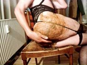 dirty horny slut has fun with shit