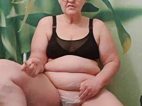 Rasiert mit Einblicken !