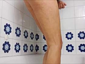 Hairy cunt pisses on your tail pups