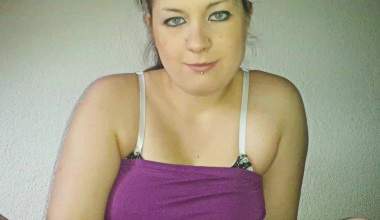 Schwanz wichsen und Sperma lecken