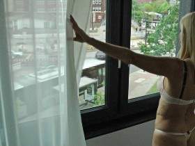 Public gewichst und gekommen!