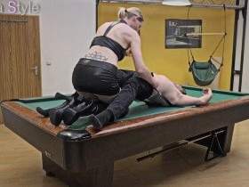 Squirting at the pool table