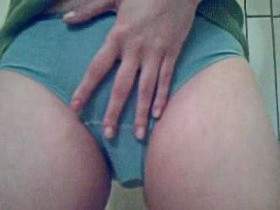 Vorschaubild vom Privatporno mit dem Titel "Userwunsch: Slip über Vibrator" von Steffi4U