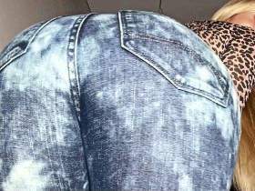 Jeans Hands Free Orgasm