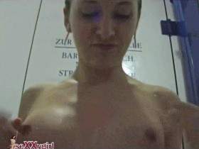 Vorschaubild vom Privatporno mit dem Titel "1 Tag im Hallenbad" von CuteBitch