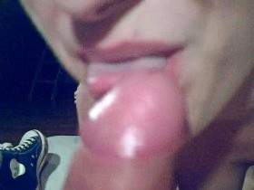 Vorschaubild vom Privatporno mit dem Titel "Blasen - extrem nah" von Steffi4U