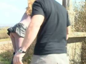 Vorschaubild vom Privatporno mit dem Titel "OUTDOOR abgegriffen..." von pornorama-tv