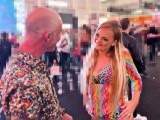 (OVER 60) USERFUCK!!! LOYAL FAN PICKED UP AT VENUS BERLIN!