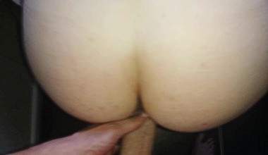 Beim Kumpel in der Küche durchgefickt POV