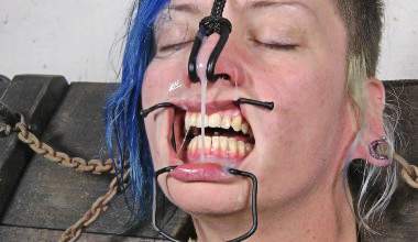 Ficksahne im Gesicht