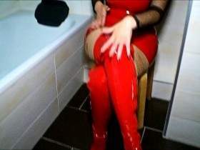 Your red lady is ready to piss, open your mouth!