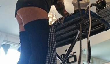 Bügeleisen Dampf und bügeln in Dessous für Andre