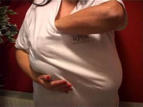 Vorschaubild vom Privatporno mit dem Titel "Kunststück mit BH" von Traumbusen