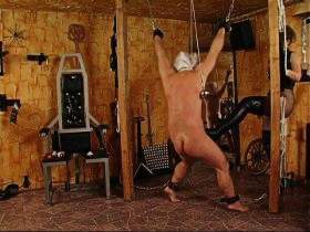 Vorschaubild vom Privatporno mit dem Titel "Silvia - Kicking 2" von SMBoy