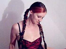 Vorschaubild vom Privatporno mit dem Titel "Wichs mir ins Gesicht" von GeileDiana