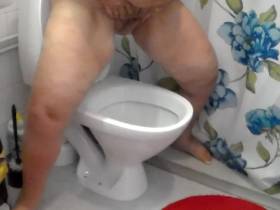 Pissing 41 - She's pissed in the toilet
