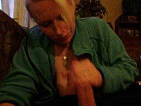 Vorschaubild vom Privatporno mit dem Titel "Richtig geil geblasen" von DreamPaar2943