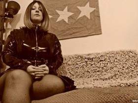 You at your therapist - let the gay side in.