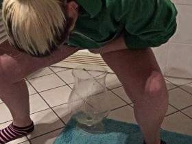 Vorschaubild vom Privatporno mit dem Titel "Geil abgepisst" von checkerstute