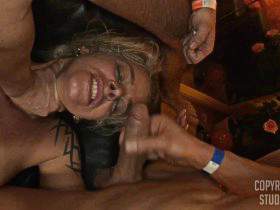 Vorschaubild vom Privatporno mit dem Titel "Die schwanz geile fotze gefickt und maulbesamt" von STUDIOeins