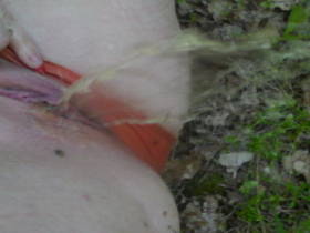 Vorschaubild vom Privatporno mit dem Titel "Pissen und angepisst weden =)" von sexyvenushuegel