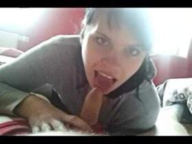 Vorschaubild vom Privatporno mit dem Titel "Liebevoller Guten Morgen Blowjob beim Kumpel" von Miss-United