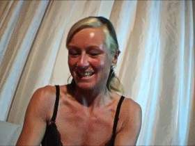 Vorschaubild vom Privatporno mit dem Titel "Wie schnell bist du ??? HIGH-SPEED-DELUXE !!!" von Ramona_Deluxe