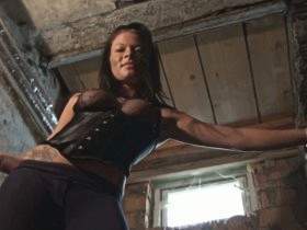 Vorschaubild vom Privatporno mit dem Titel "Straßenpenner zum Sklaven dressiert!" von Yamila20