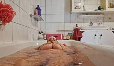 Orgasmus in der Wanne