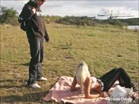 Vorschaubild vom Privatporno mit dem Titel "Von 18-jährigen Jungficker beobachtet" von Ramona_Deluxe