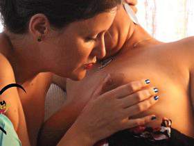 Vorschaubild vom Privatporno mit dem Titel "Dildoshopping mit Happy End" von SexyLeni