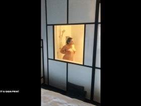 VOYEUR CAM - secretly filmed with a cell phone while showering