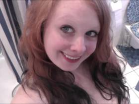 Vorschaubild vom Privatporno mit dem Titel "Komm mit!Ich geh Pipi machen" von sexyvenushuegel