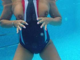 Underwater Milf pussies!